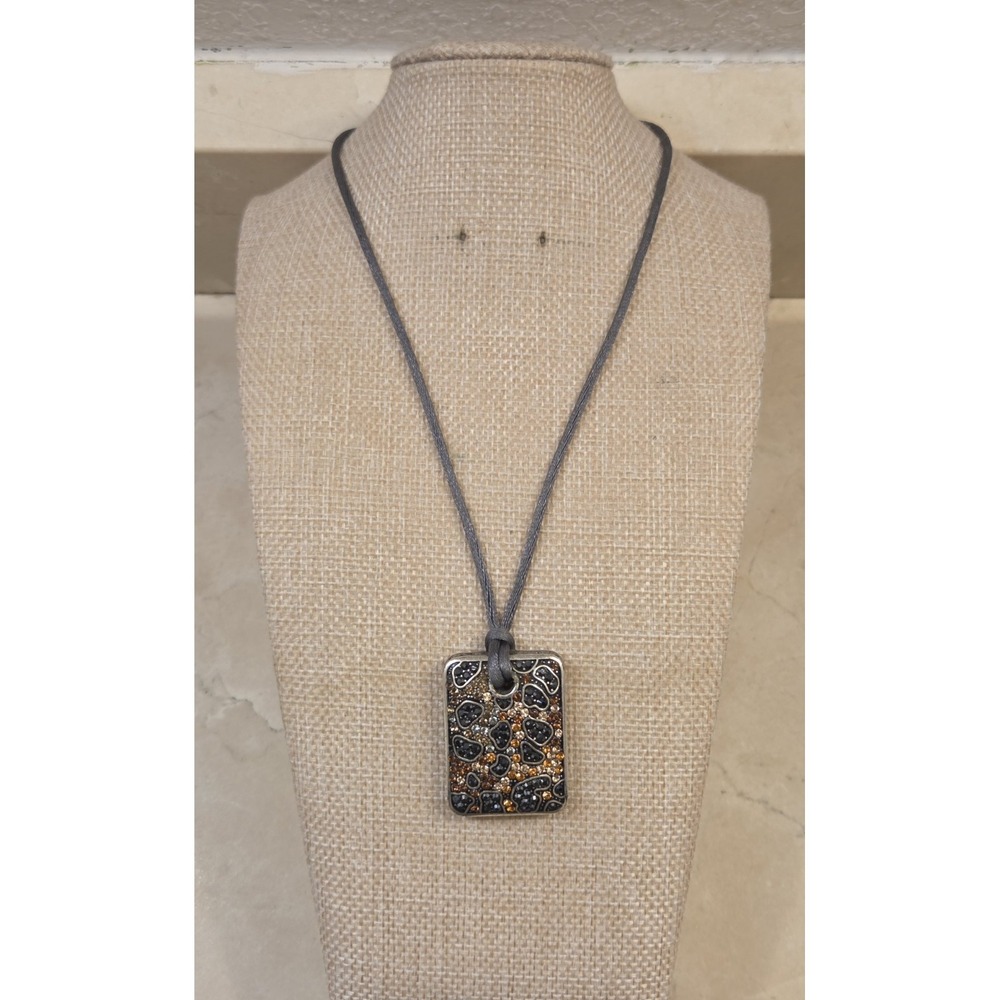 Retired Brighton‎ Leopard Totem Crystal Silver Plated Pendant Gray Corded